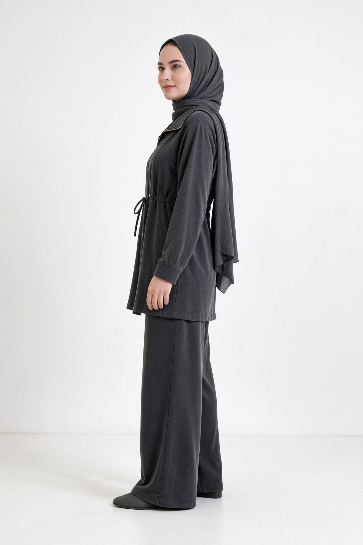 ESİNTİ TAKIM 1504 — SİYAH